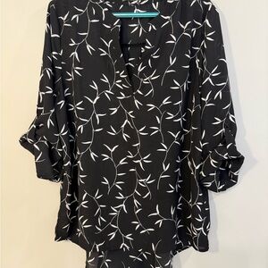 Black and White Leaf Print Women's Top